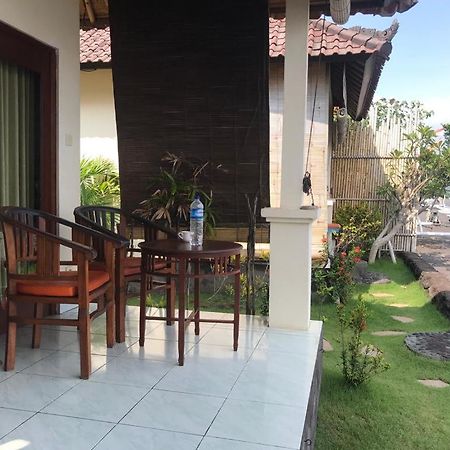 Tambun Sari Beach Homestay Amed Dış mekan fotoğraf