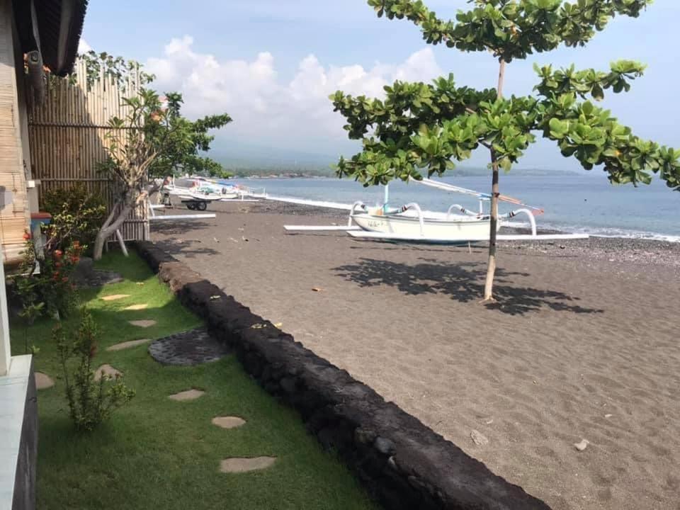 Tambun Sari Beach Homestay Amed Dış mekan fotoğraf