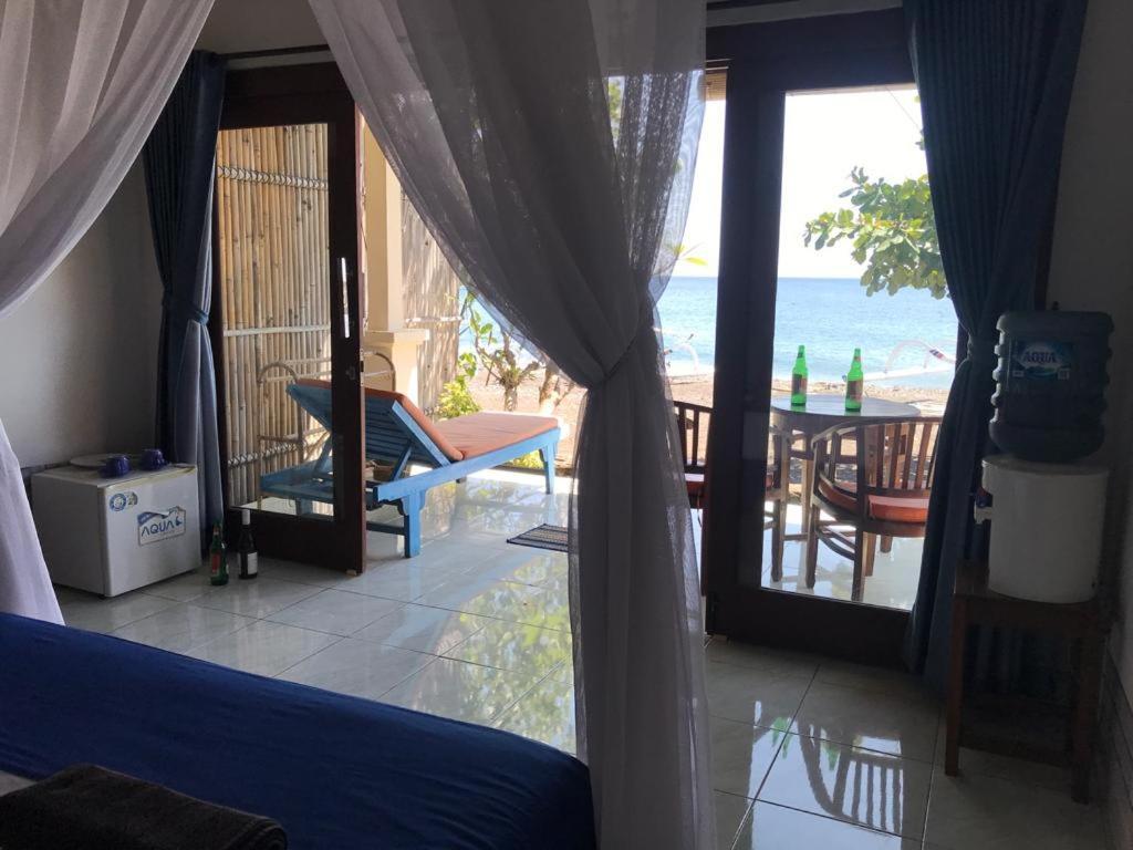 Tambun Sari Beach Homestay Amed Dış mekan fotoğraf