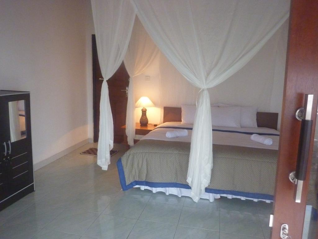 Tambun Sari Beach Homestay Amed Oda fotoğraf
